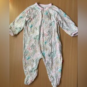 Magnetic me newborn footie